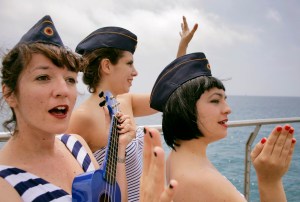 crucerosperfidiagoodbye